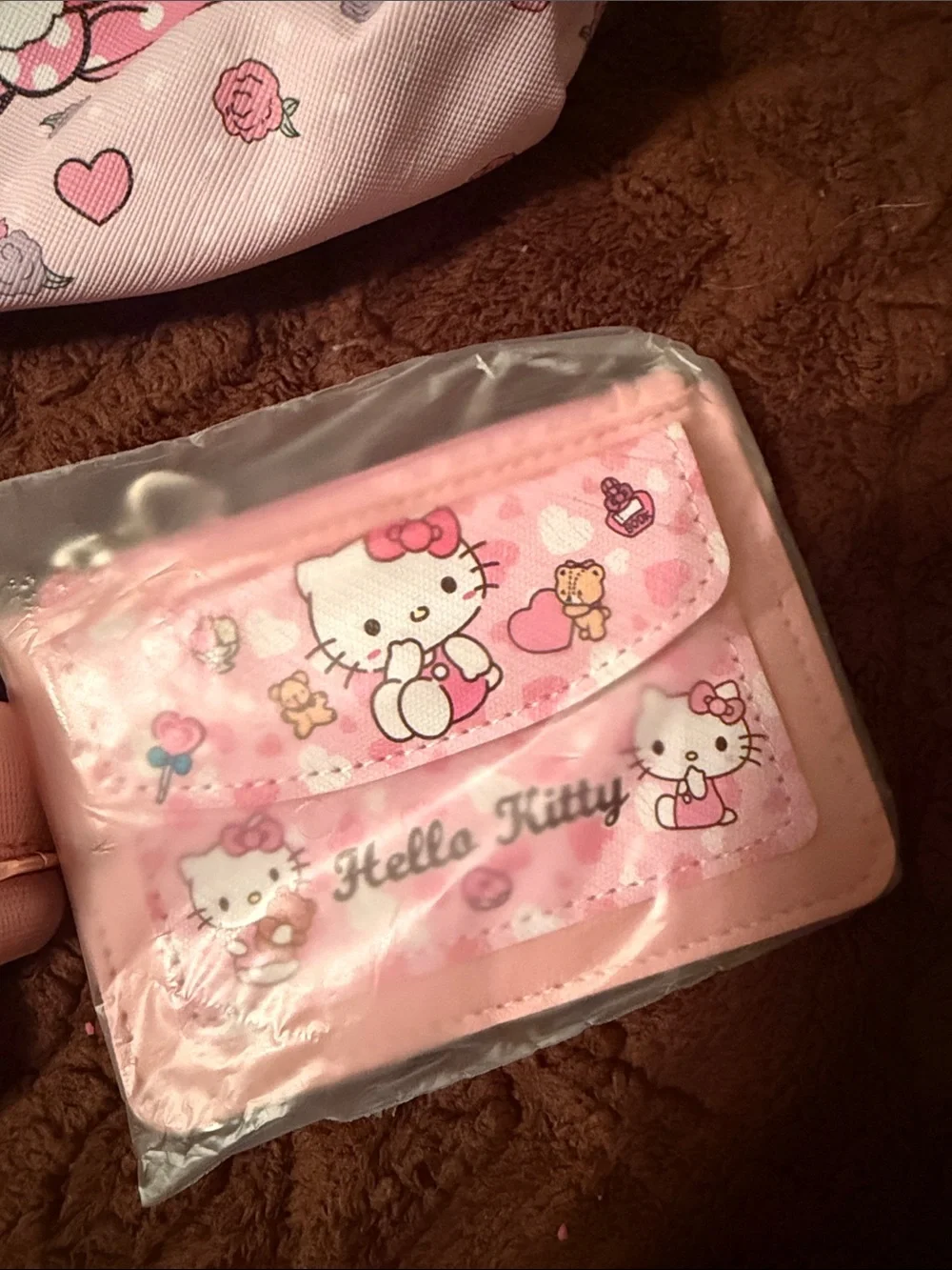 Hello Kitty tote wear